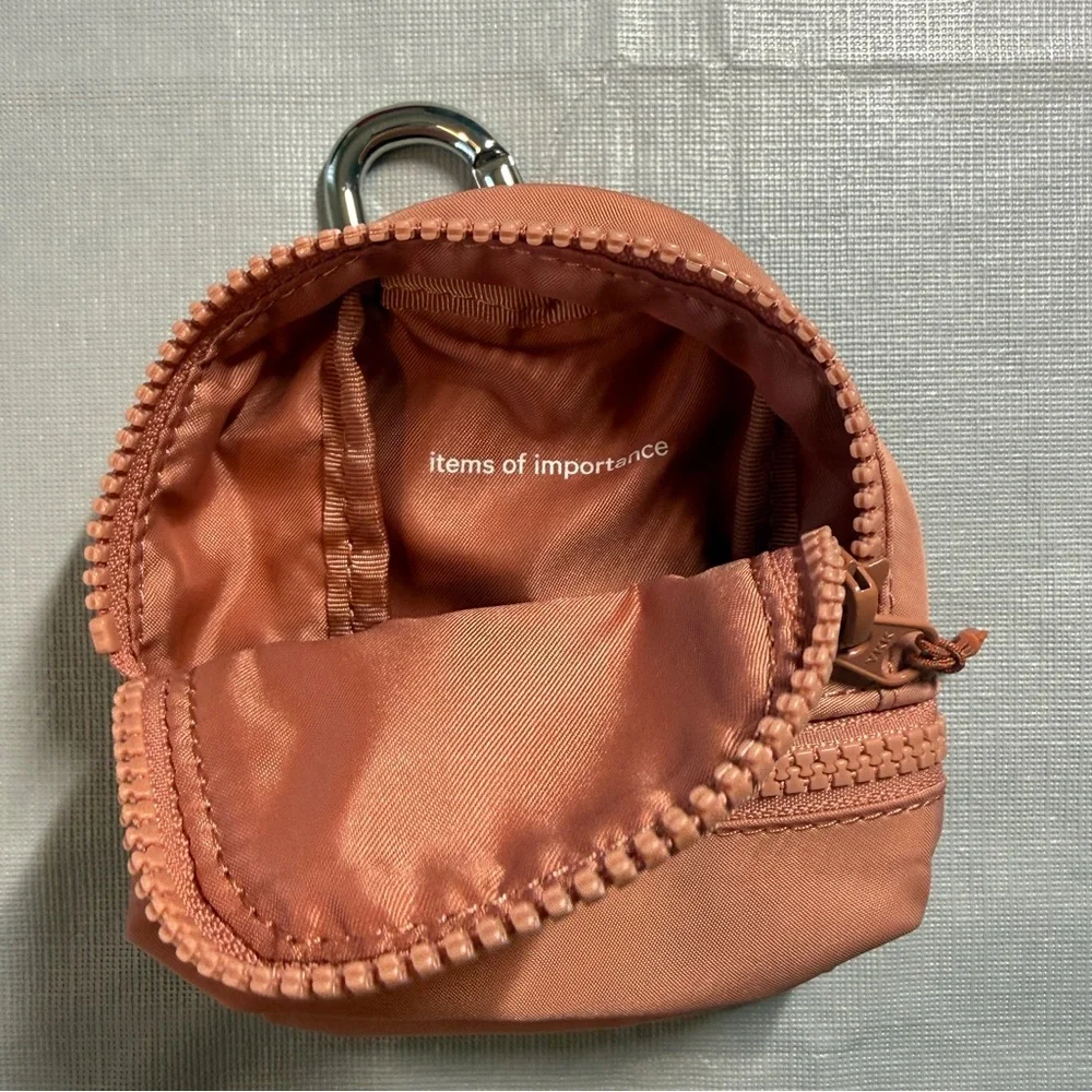 HP 🧡 Lululemon Nano Backpack City Adventurer Carabiner - Picture 4 of 11